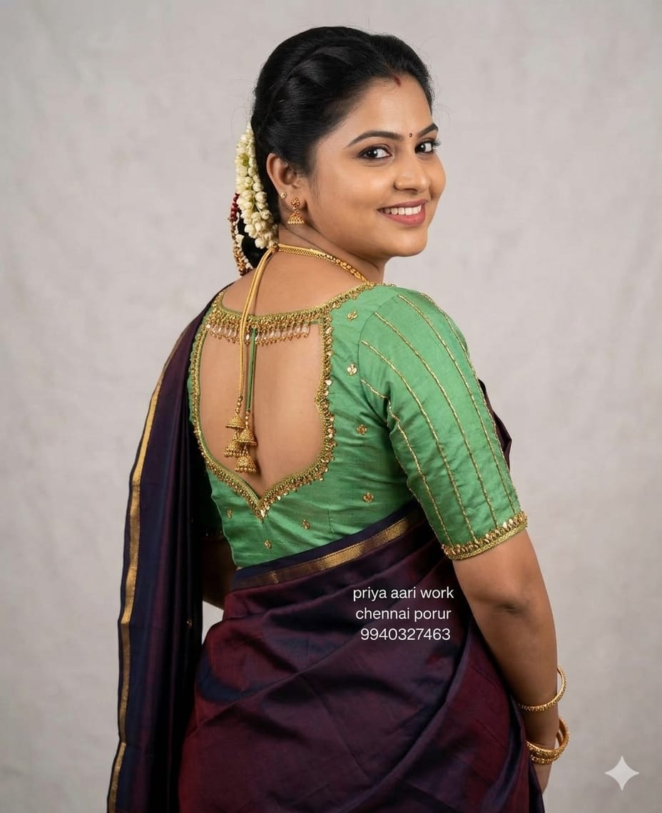 Deep Neck semi Leaf work Blouse